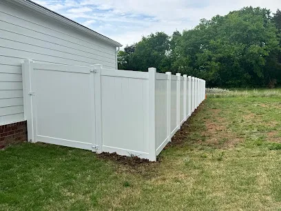 MJ Fence And Deck Builders